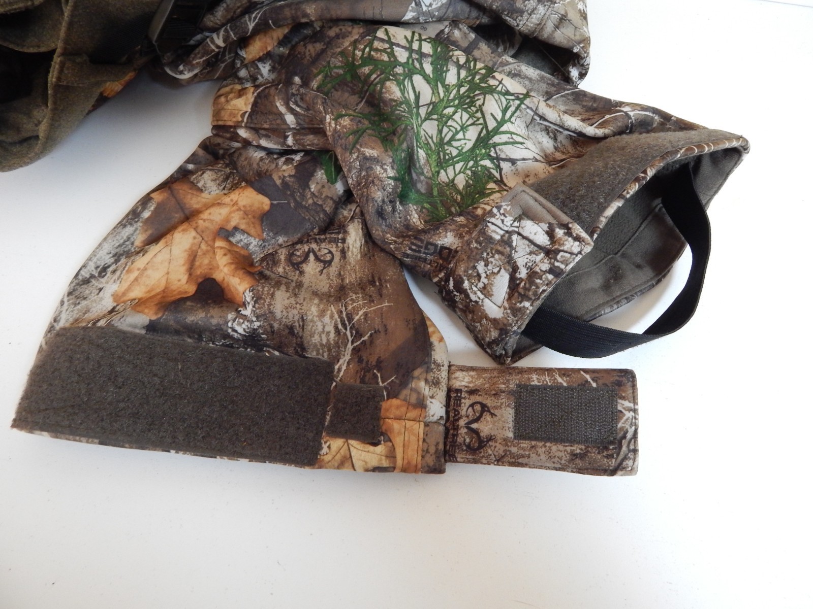 NON-TYPICAL by Drake camo pants M 32-34 ActivExl SCENT CONTROL `Realtree Med wgt