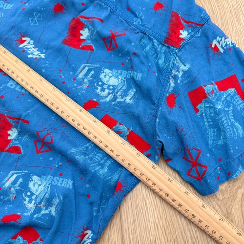 Camisa Atsuko Berserk Para Hombres XL Anime Japón Negra Espadachín Azul Abotonada - Imagen 5 de 5