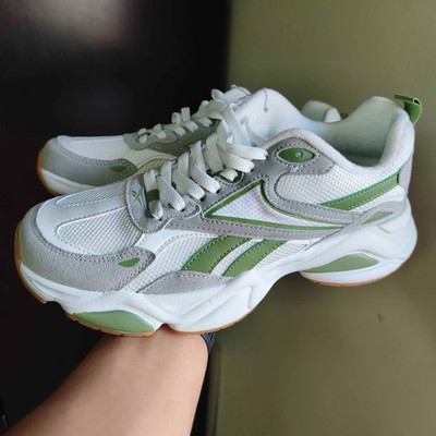 Reebok Men's White Green Colorblock Low Top Lace Up Athletic Sneakers