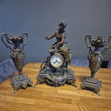 19th CENTURY FRENCH BRONZED SPELTER CLOCK GARNITURE, JAPY FRERES CIE, DE HONNEUR