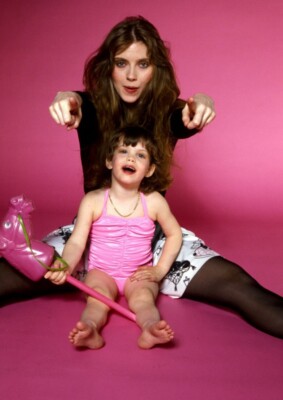 BEAUTIFUL BEBE BUELL & LIV TYLER 8X10 Photo