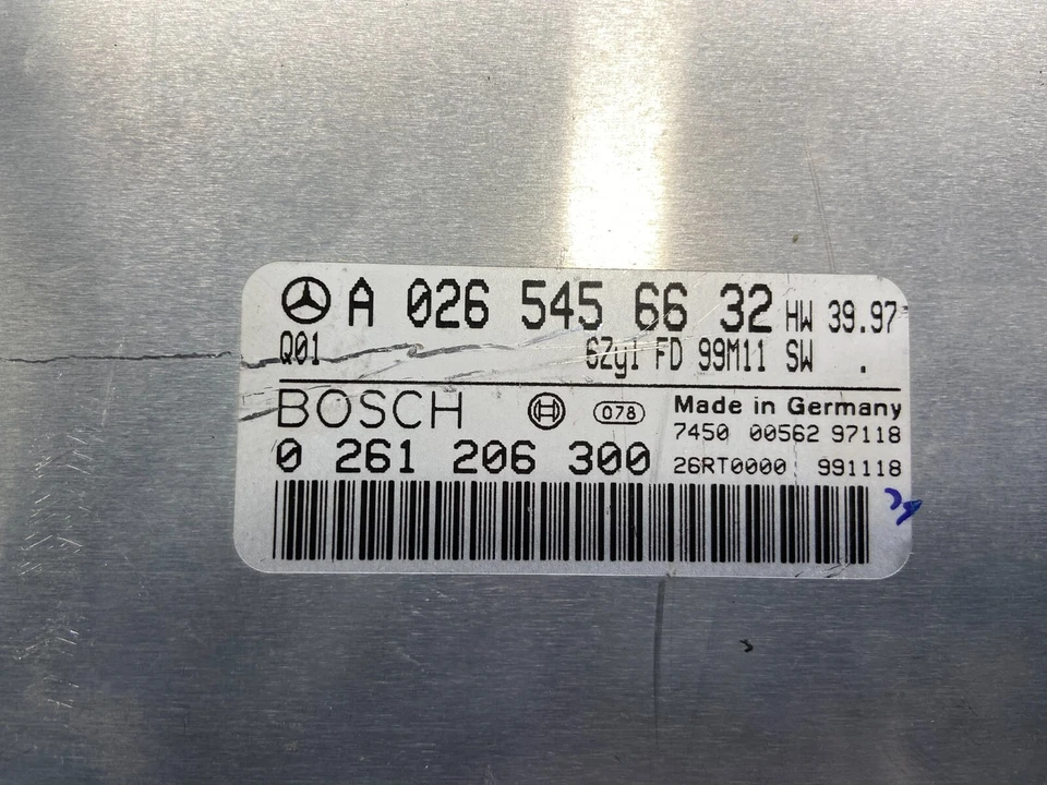 Computadora motor Mercedes Benz ML320 1998 2000 ECU ECM M7579 DG Foto 3 de 4