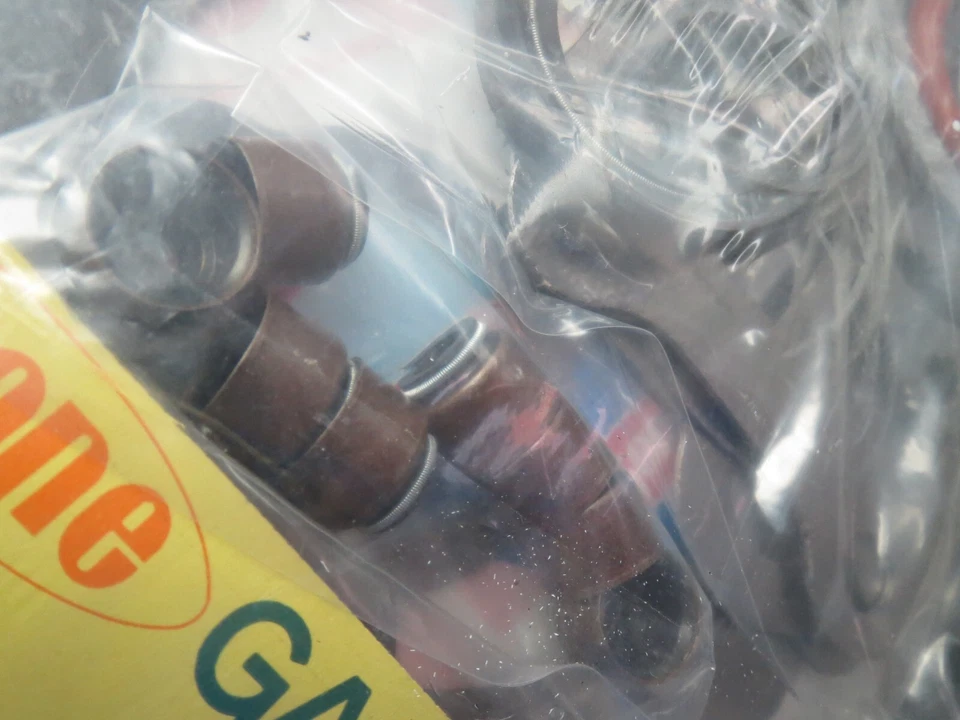 Juego de juntas de culata para Datsun Nissan 200SX CA18T 1985-1986 1,8 L Turbo Hecho en Japón Foto 2 de 4