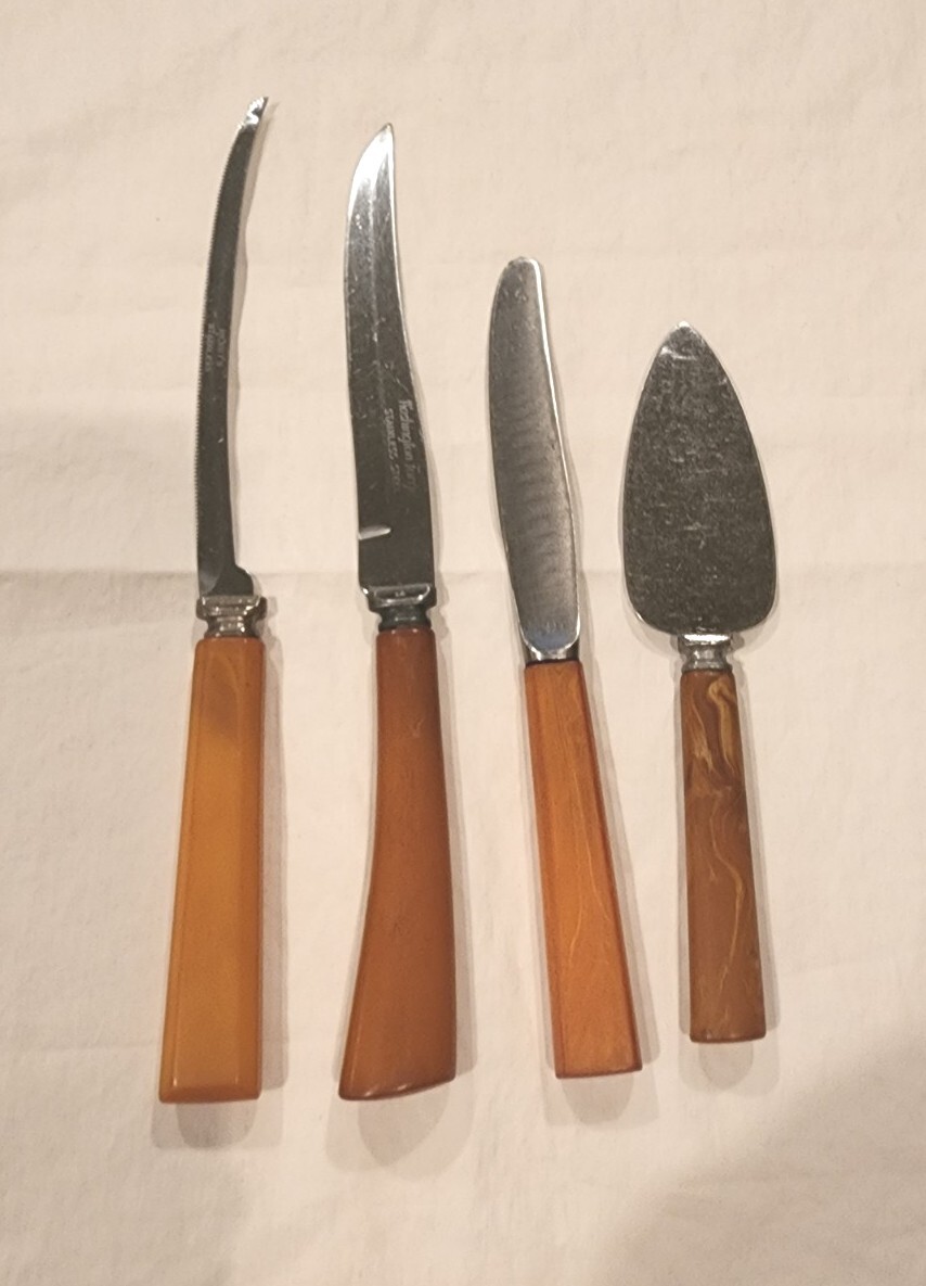 Lot of 4 Mix Vintage Butterscotch Bakelite & Stainless Kitchen Knives