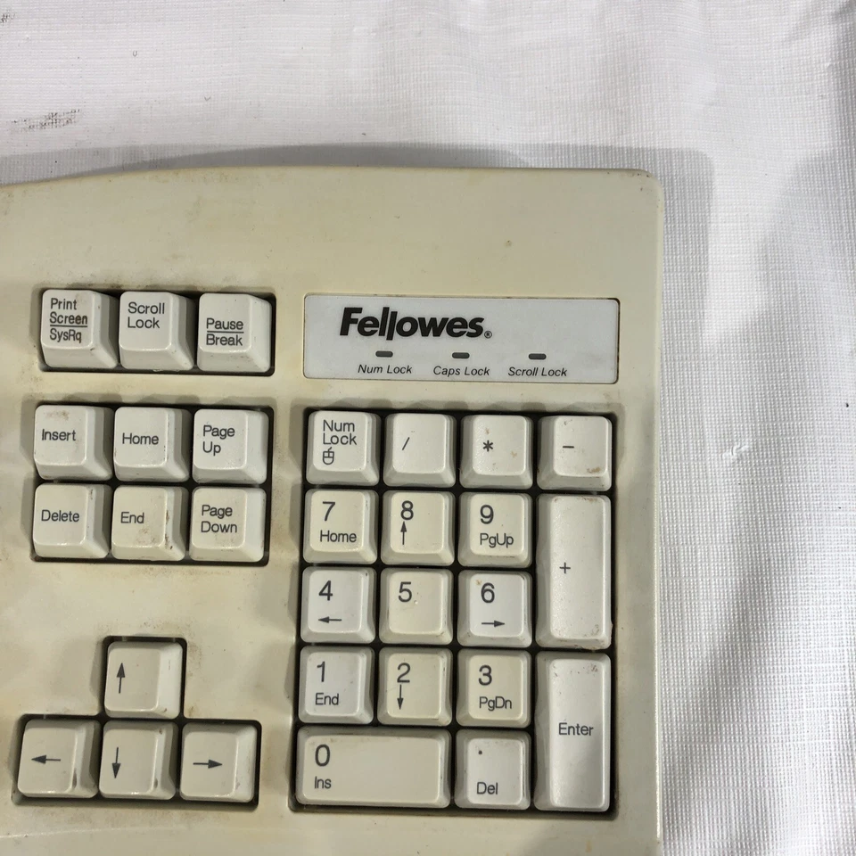 Fellowes Touchpad Keyboard KB-7903 PS/2 Keyboard - Image 2 of 4