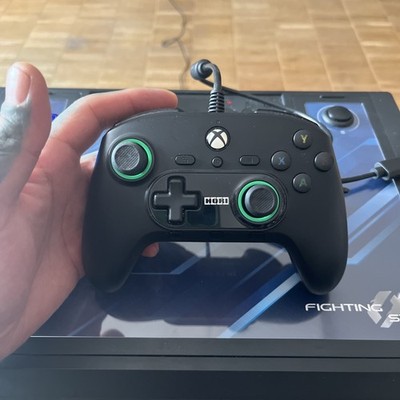 xbox series x controller Hori Kabelgebunden  Gebraucht
