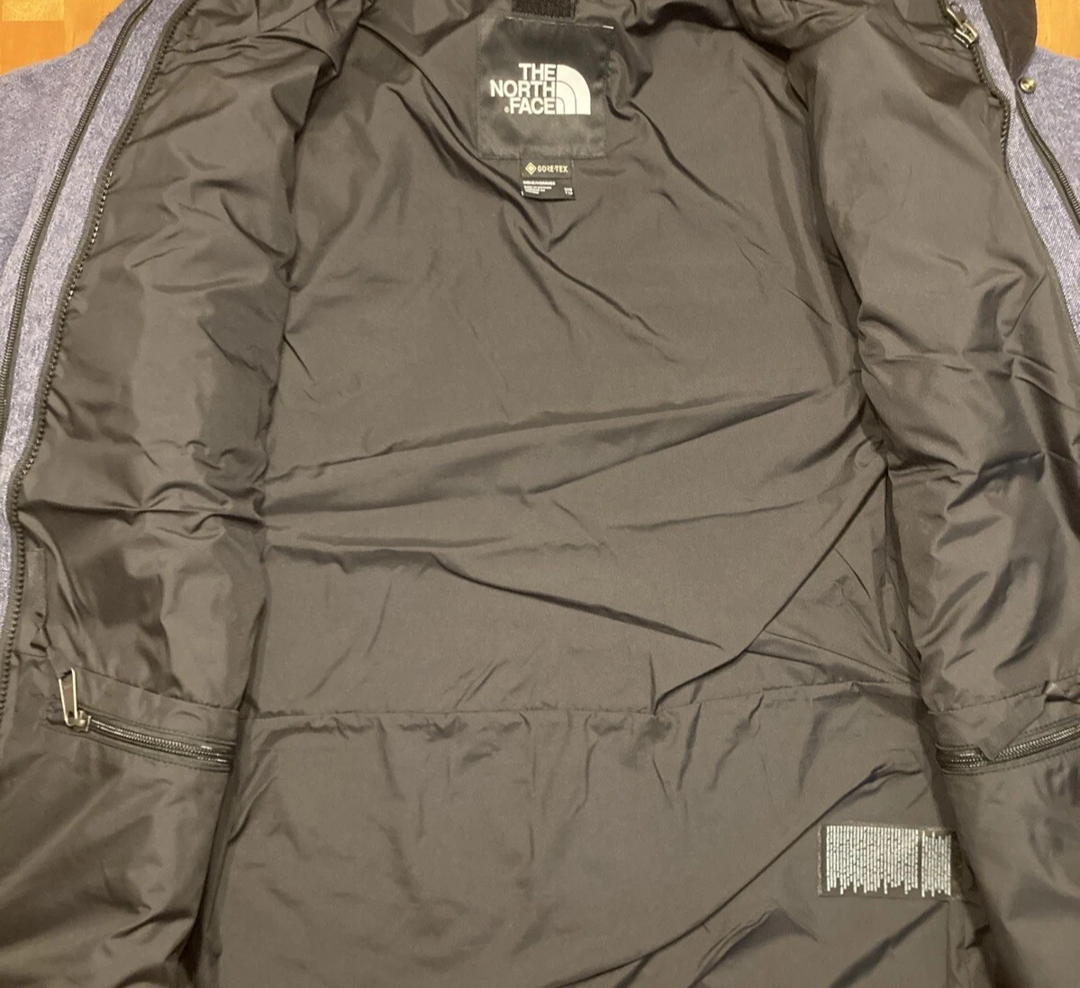 The North Face Men's GTX Mountain Zip Up Hooded Jacke Black Denim