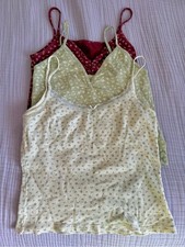 Brandy Melville 3-Pack Spaghetti Strap Tanks in Cream, Sage  Burgundy