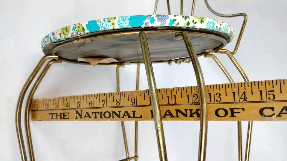 Silla tocador de metal años 60 taburete Joal-Flex 16" asiento en T con flores latón MCM atómico  Foto 4 de 4