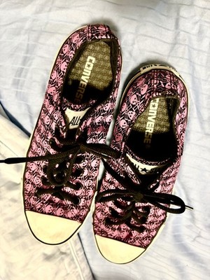 *Super Rare* Pink skull and crutches Jackass 2 Converse All-Stars mens womens