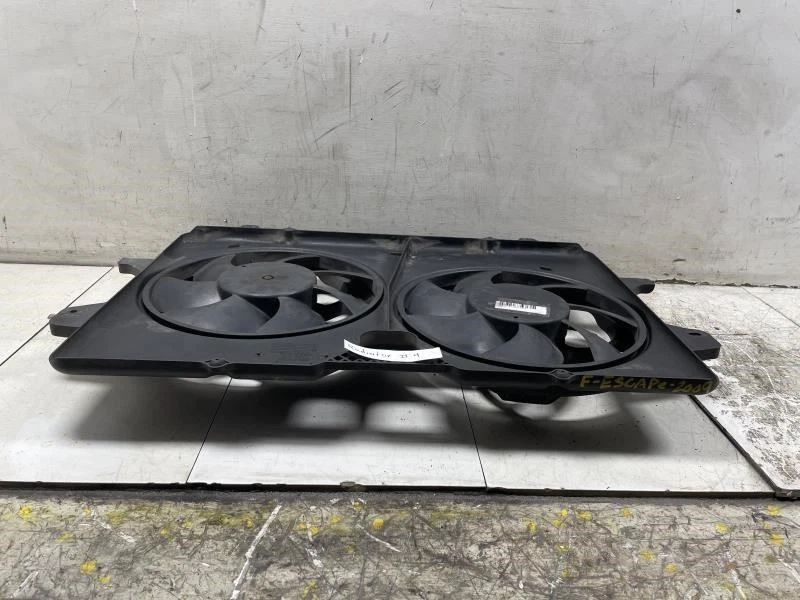 2009 FORD ESCAPE RADIATOR COOLING FAN MOTOR OEM+ - Image 2 of 4