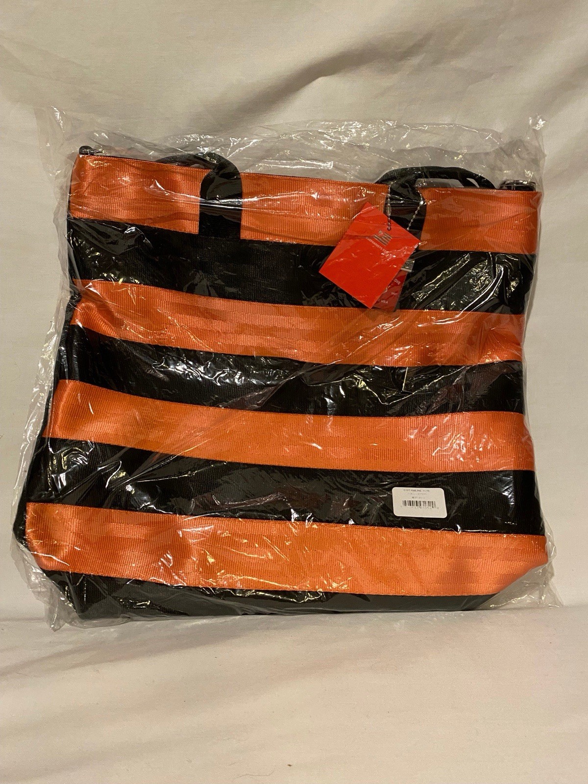 Harveys - Streamline Tote / Jack-o-Lantern - New