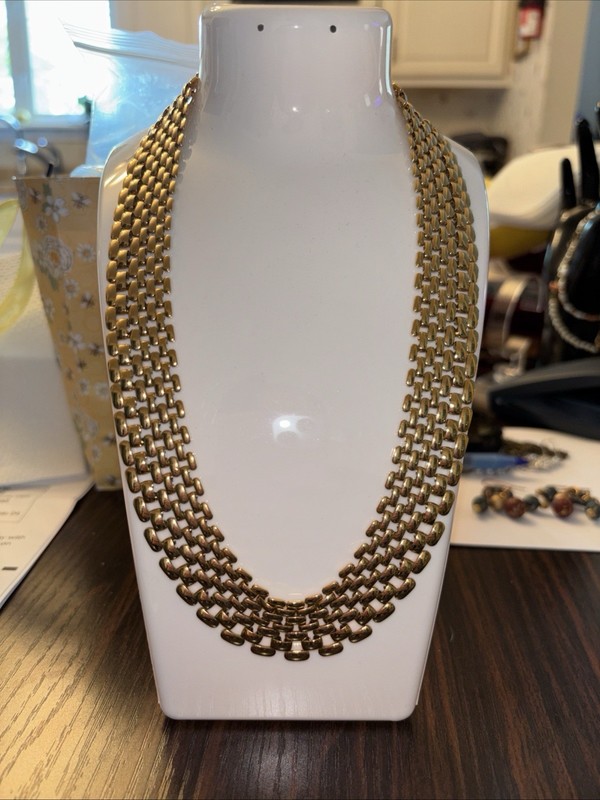 VTG Gold Tone Chainmail Bib Horizontal Graduated Link Necklace Cleopatra Retro