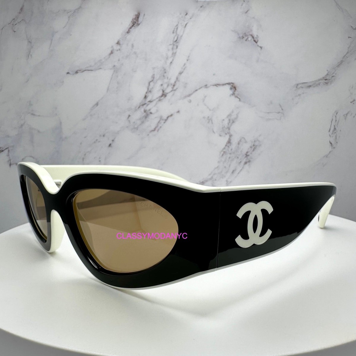 New CHANEL Sunglasses Black White Cat Eye CC Logo Authentic