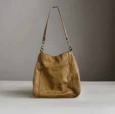 AMERICAN LEATHER CO Shoulder Bag Brown Tan Pebbled Leather Magnetic Snap Top