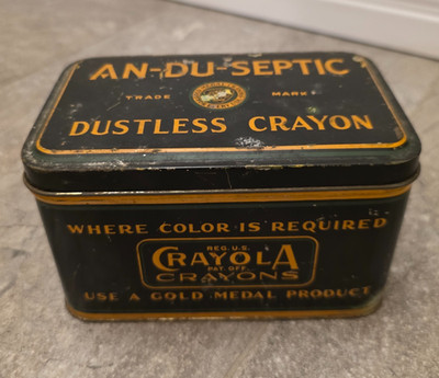 Vintage Crayola & Artista Tin An-Du-Septic Dustless Crayon Binney & Smith Co