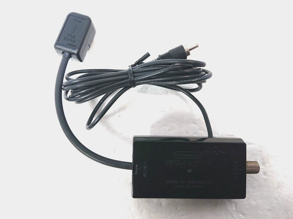 Nintendo Famicom RF Switch UV NUS-009 Nintendo 64 N64 SNES Japan Box Manual - Image 2 of 4