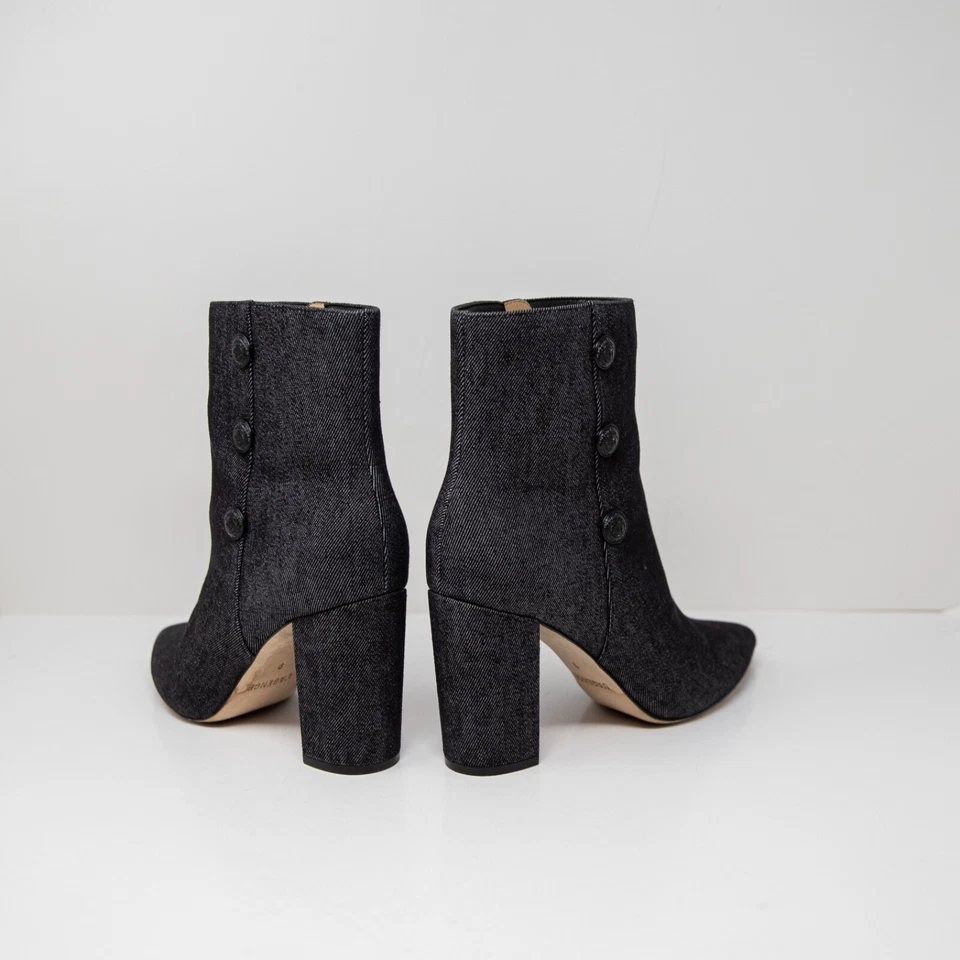 Botas jeans L'Agence Theodora bloco salto alto dedo apontado botão detalhe tornozelo - Imagem 3 de 4