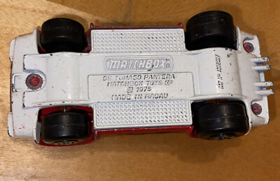 Vintage 1975 Matchbox DE Tomaso Pantera Greased Lightning Bolt