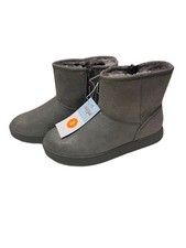 NWT Cat And Jack Winter Boots Girls Size 2 HOLLAND GREY