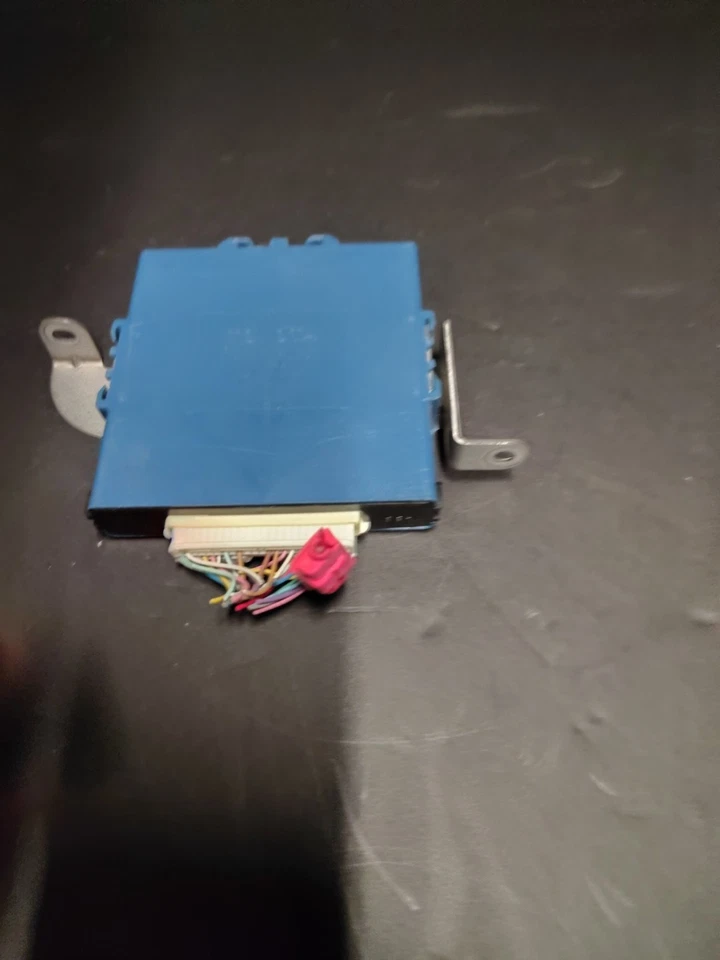 Módulo de control de fuente de alimentación 89670-41030 2011-2012 Toyota Avalon Foto 4 de 4