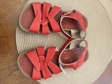 Salt Water Sandals by Hoy Shoes Toddler Girls Red Leather Sandals Size 2
