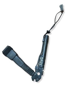 BMW 3 E90 E91 2009 Gurtschloss vorne 7213563 NVP7342