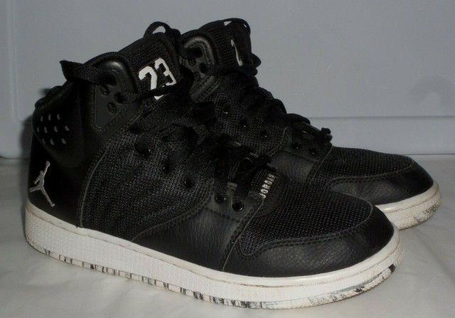 jordan flight low top