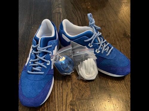 kith marvel sneakers beast size 8 (Trading Card Not Included)