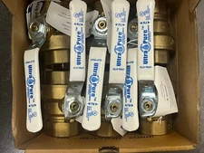 (Box Of 6) 1” Female NPT Full-Port, Lead-Free Brass Ball Valves, 600 WOG 150 WSP