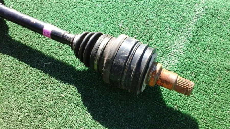 Eje CV derecho pasajero delantero Toyota Tacoma 1995-2004 OEM Foto 2 de 4