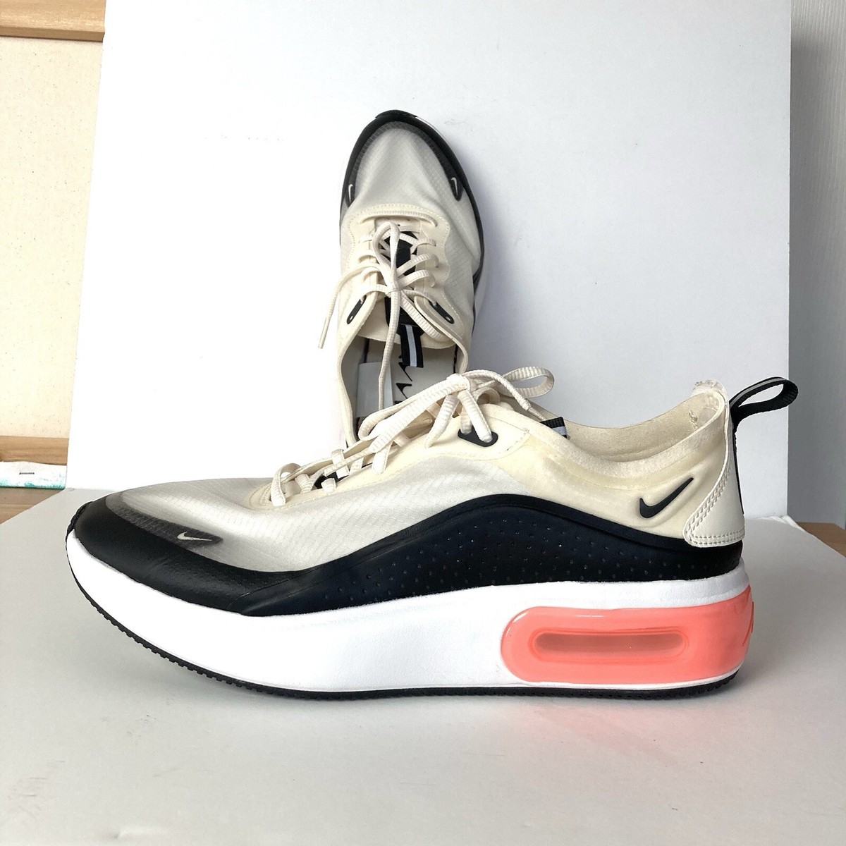 Nike Air Max Dia SE Pale Ivory/Black-Summit Women size 10 UK
