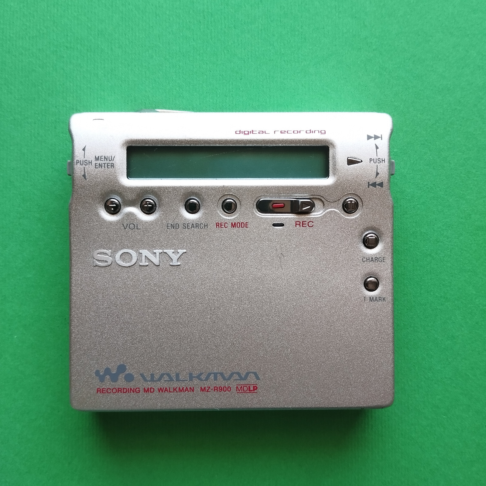SONY MZ-R900 MDLP レコーディング MDウォークマン いち早く