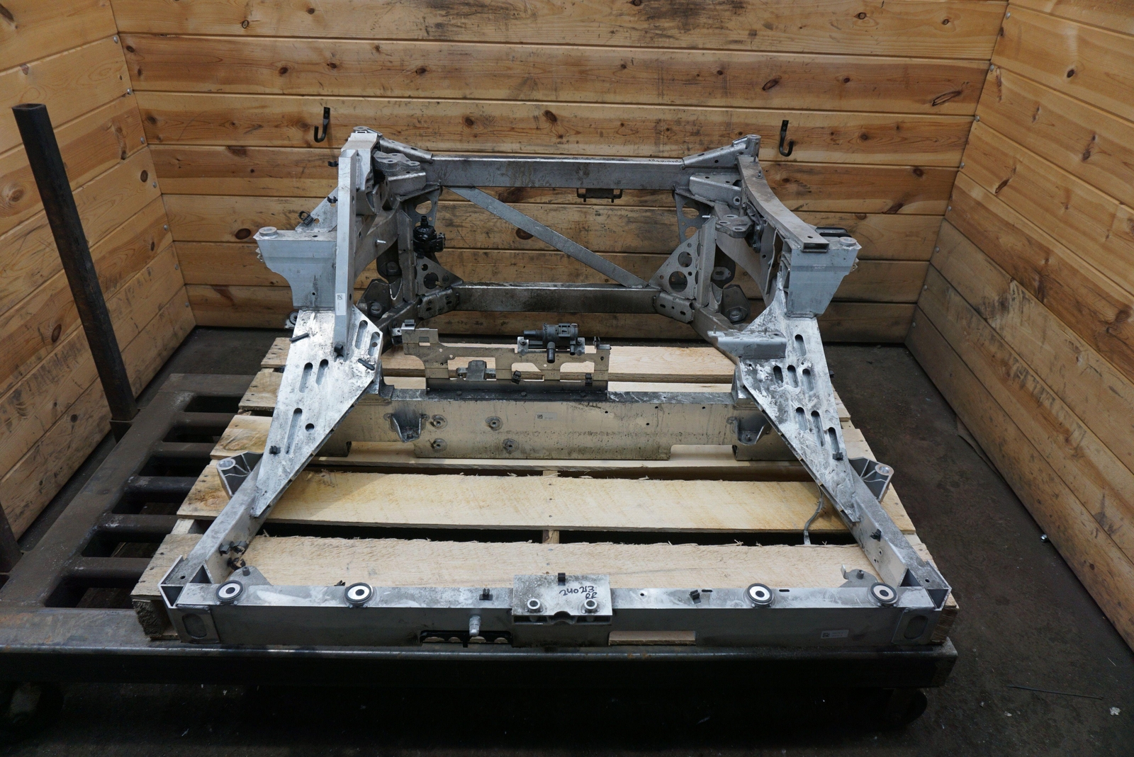 Rear Axle Subframe Cradle Undercarriage Crossmember 39306856100 BMW i8 2014-17