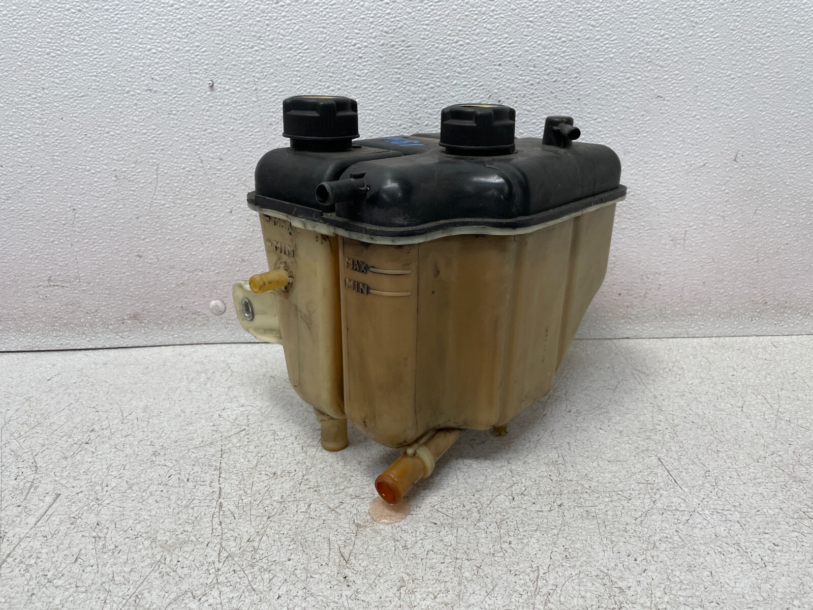 14 15 16 17 Maserati Ghibli Coolant Expansion Reservoir Tank Bottle 1376 OEM