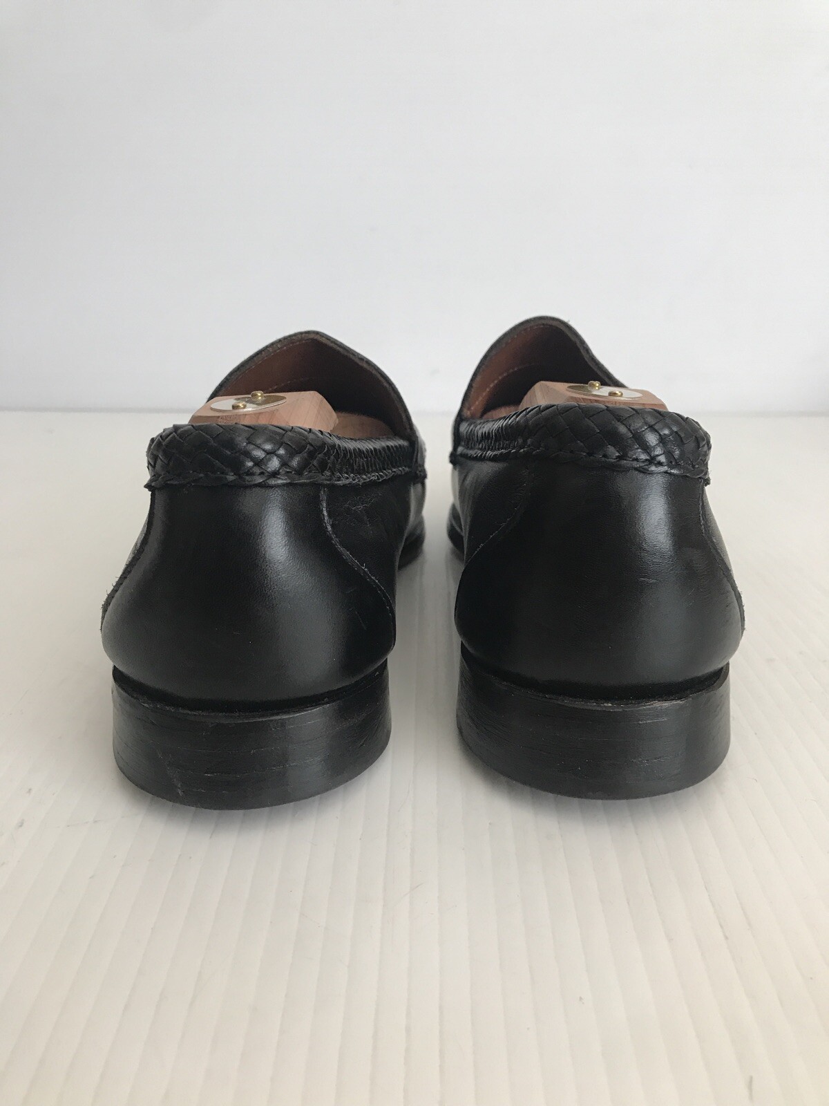 Allen Edmonds Maxfield Tassled Loafer - Black Leather - 8 3E  (B54) image 5