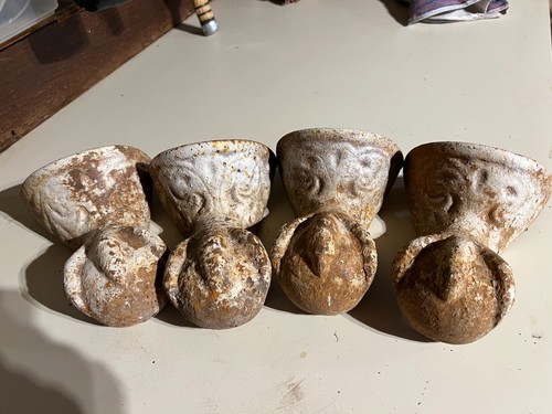 Antique Cast Iron Clawfoot Tub Ball/Claw Scroll Bath Tub Feet Legs Set of 4