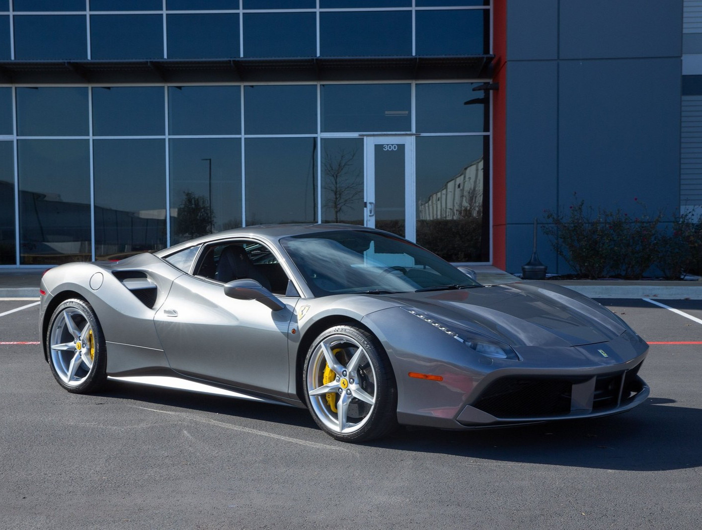 2016 Ferrari 488 GTB Base