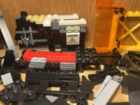 Lego Ninjago Movie 70631 Volcano Lair (Incomplete) W/Shark Army Minifigures 