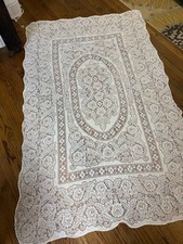 Vintage Quaker Lace Style Tablecloth 86.5x53.5 Floral Medallion Scalloped Cream