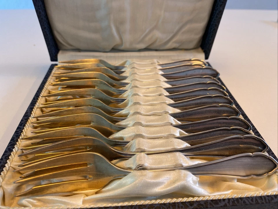 Antike 12 Alte Kuchengabel Im Etui 90 VSF gemarkt - Bild 2 von 4