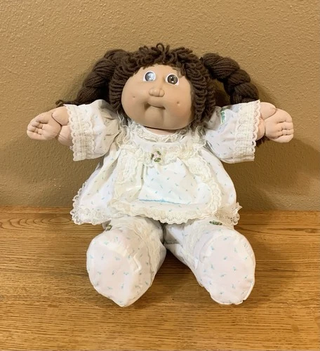 Vintage Cabbage Patch Kids Doll In Rosebud Lace Outfit HM2 Girl W Brown Hair