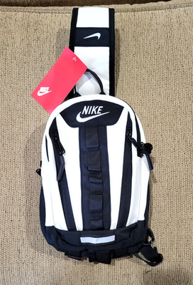 BNWT Nike Sling Bag Shoulder Bag