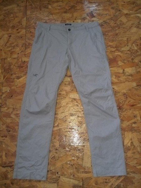 Men Arc'teryx Trousers Grey Cotton 34 / L / 50