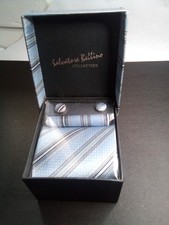 Salvatore Bellino Collection Box Set Purple Necktie, Handkerchief, Cuff Links