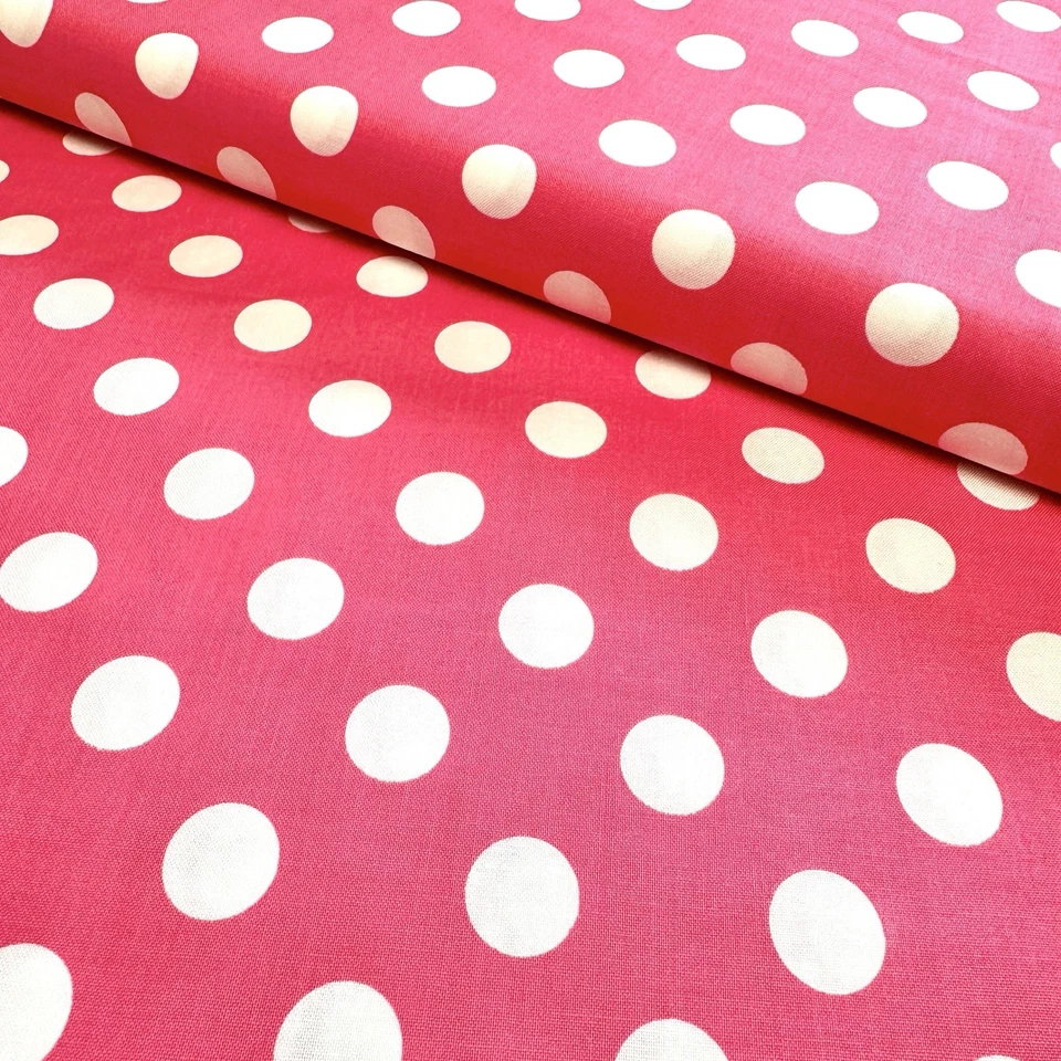 Riley Blake ROSA CALIENTE PUNTO MEDIO C360-70 100% Algodón Tela Acolchado Lunares Foto 2 de 4