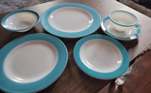 6 Pc. Pyrex Turquoise Band Place Setting Dinner Salad Dessert Berry Cup & Saucer