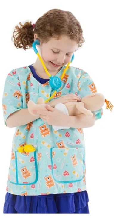 Disfraz de enfermera pediátrica Melissa & Doug y paquete de 1 mini almohadilla de arte para rascar Foto 4 de 4