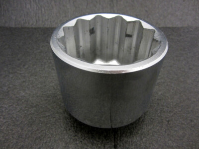 Wright Tools 1'' Drive 3-1/8'' Socket 12pt SAE 8197 Made in USA
