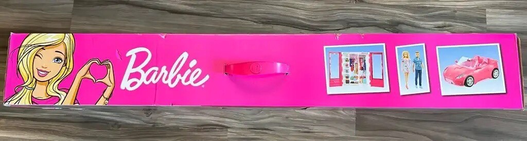 Barbie 7体 & 車　(セット売りのみ可) Barbie 7体 & 車 (セット売りのみ可) Barbie 7体 & 車 (セット売りのみ可)